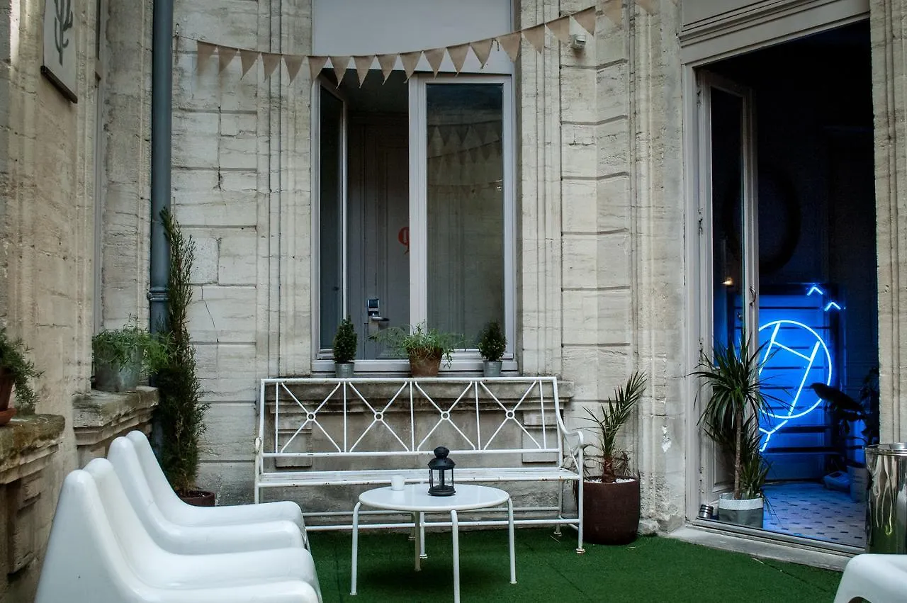 Ho36 Avignon Hotel 2*,