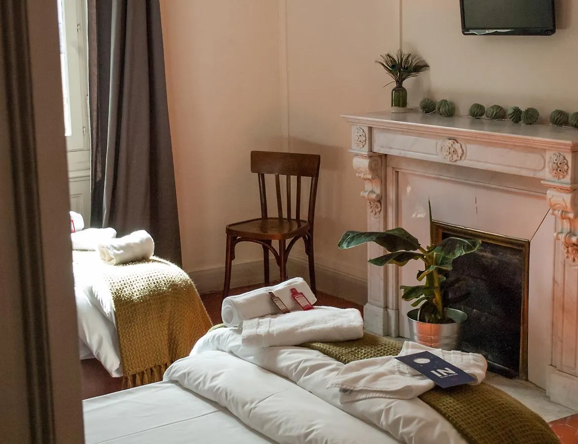 Ho36 Avignon Hotel