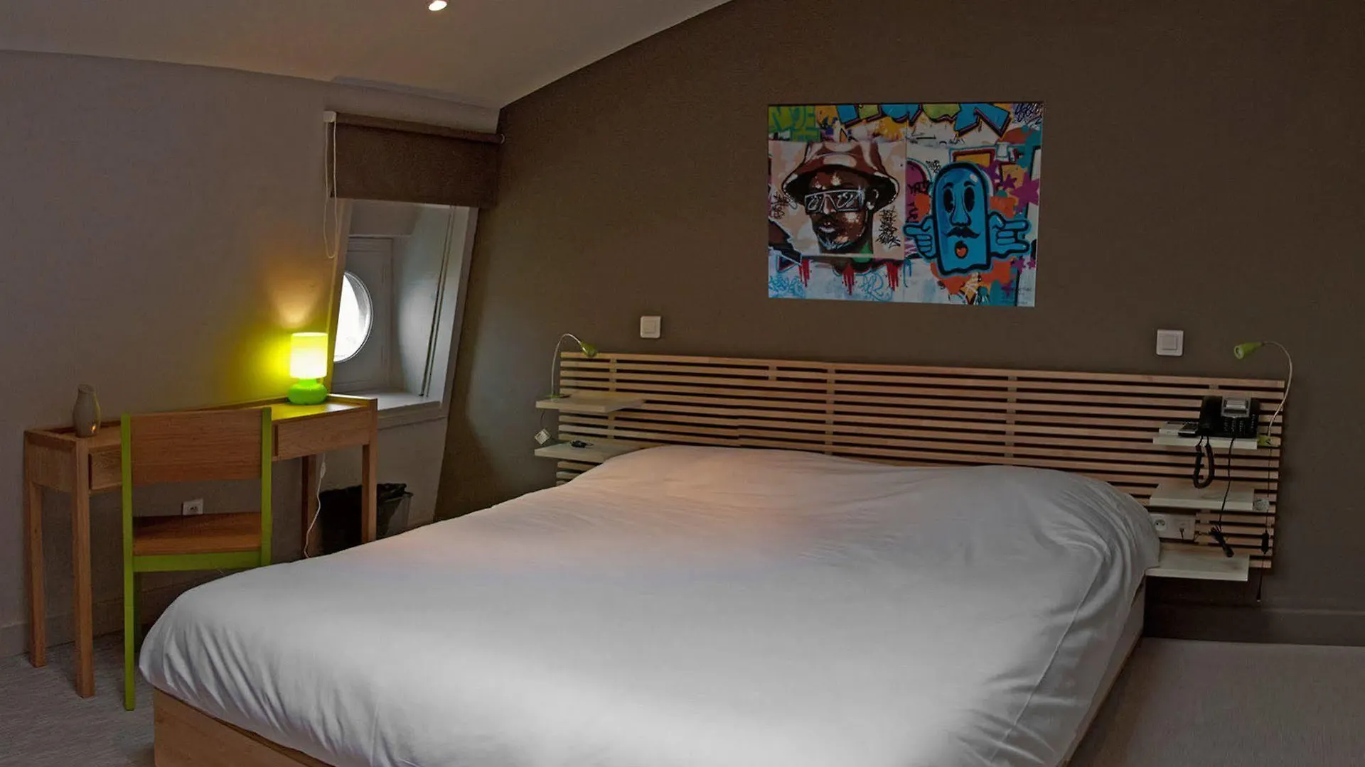 Ho36 Avignon Hotel 2*,